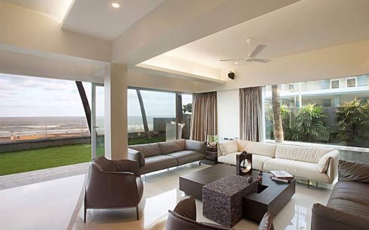 Luxury Villa In Rego Park